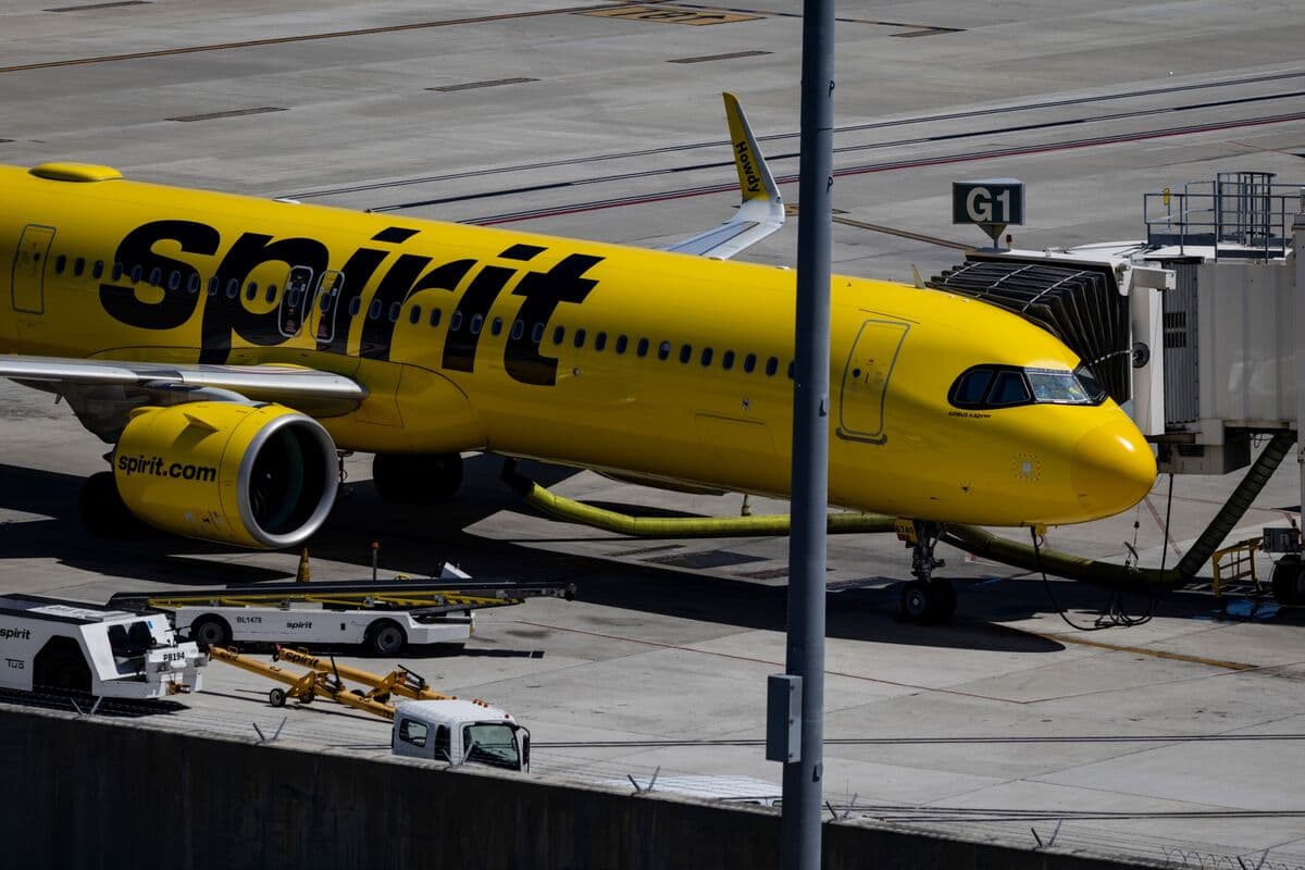 Spirit Ends Operations After White House Bailout Collapses