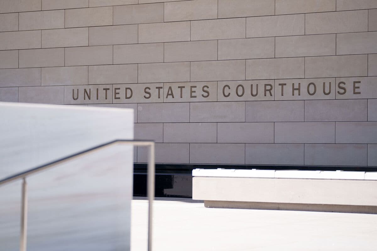 Short-Seller Left ‘Didn’t Make Much Sense,’ Cronos CEO Testifies