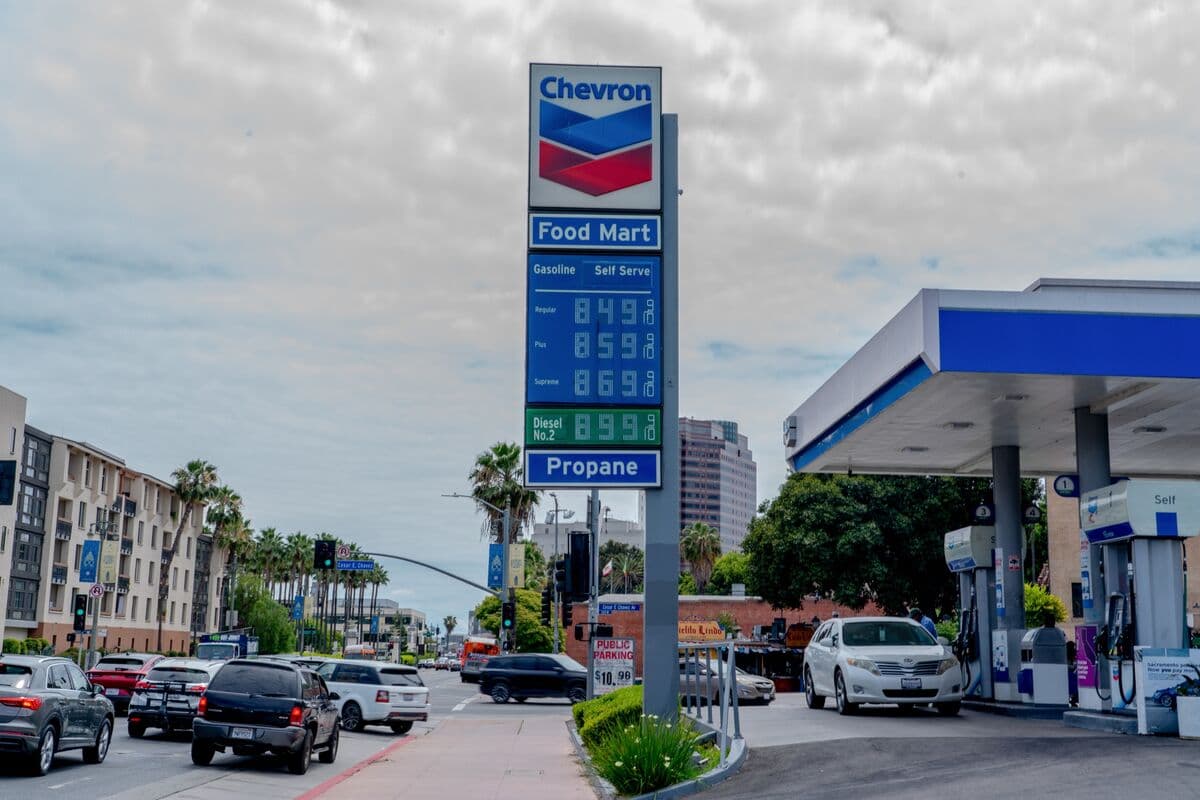 The $4.50 Gas Economy: Fewer Nights Out, More Belt-Tightening