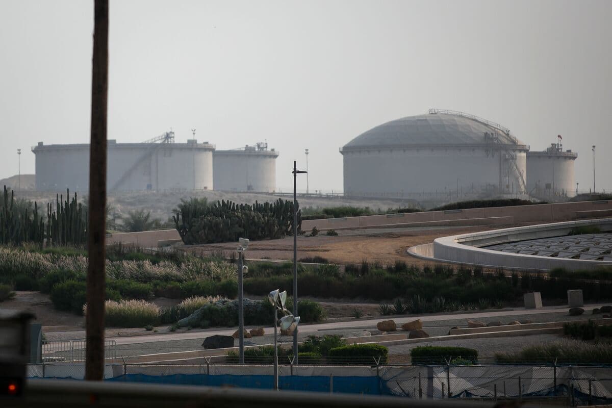 Aramco Cracks Open Its Empire to Wall Street in $35 Billion Push
