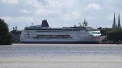 More than 1,000 passengers held on cruise after gastrointestinal illness outbreak