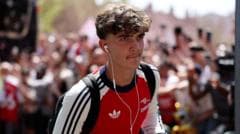Dowman becomes youngest Premier League starter